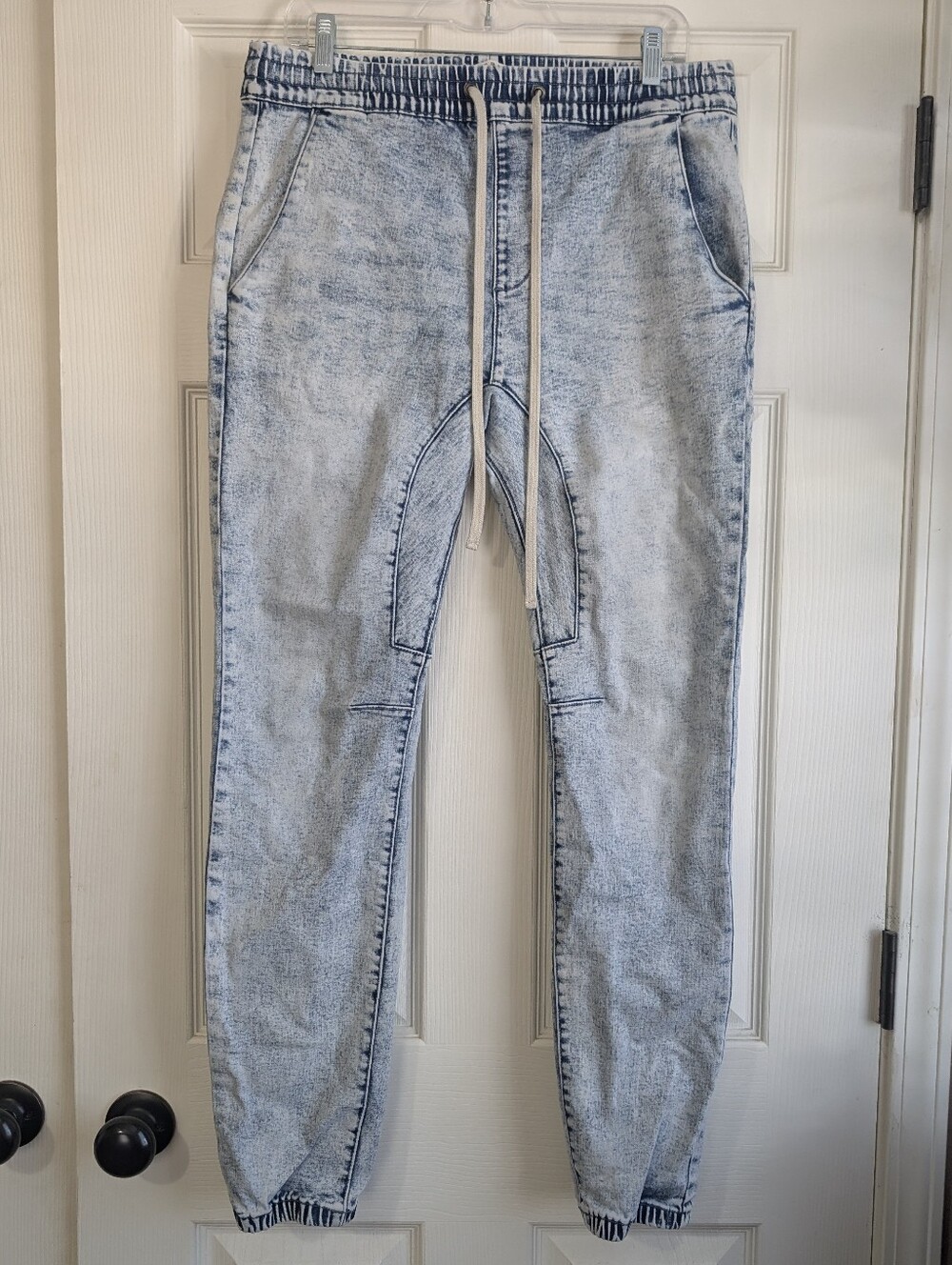 PacSun Light Acid Wash Denim Drop-Crotch Joggers - Size M